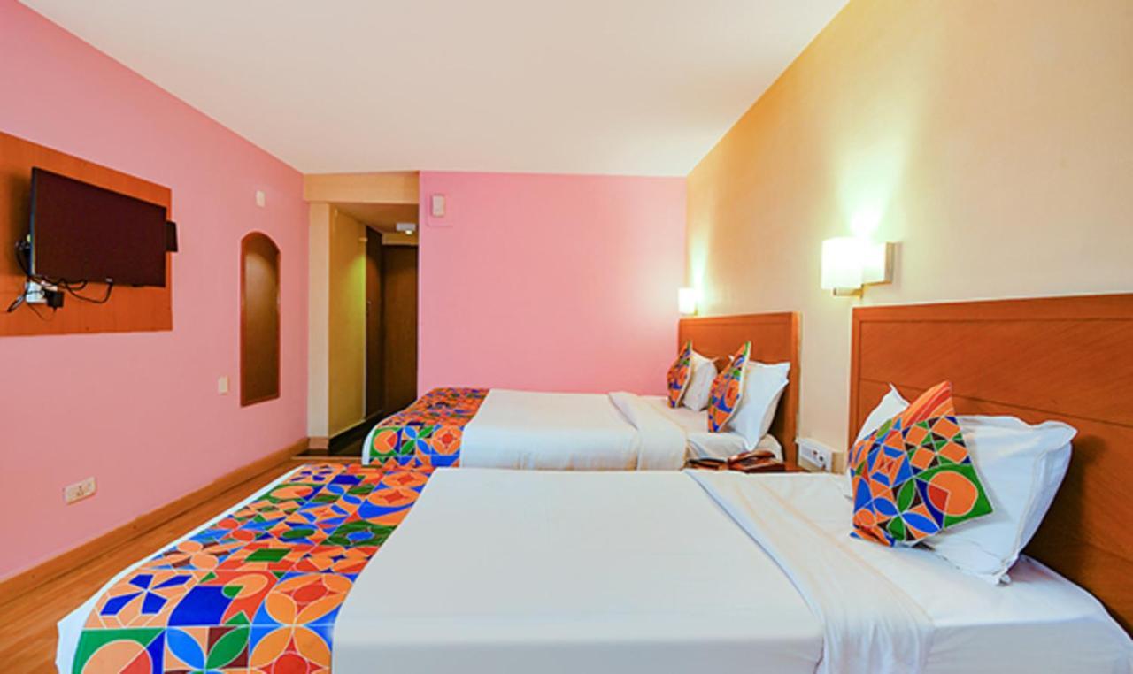 Fabhotel Khems Shoram Palace Road Утакаманд Экстерьер фото
