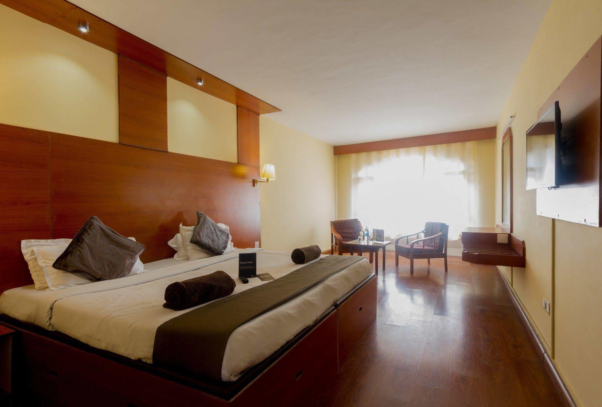 Fabhotel Khems Shoram Palace Road Утакаманд Экстерьер фото